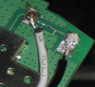 UTStarcom F1000 solder into the PCB to add eternal antenna